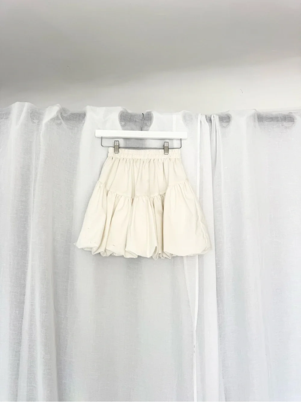 ✦ vintage white bubble mini skirt ♡